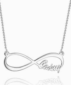 Collar con nombre estilo infinito plateado