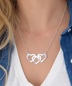 Collana con cuori intrecciati e pietre di nascita