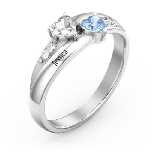 Anillo de piedras preciosas de doble corazón con acentos