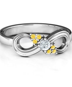 Solitario Anillo Infinito con Acentos