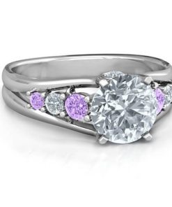 Anello d'amore radioso con gemme colletto