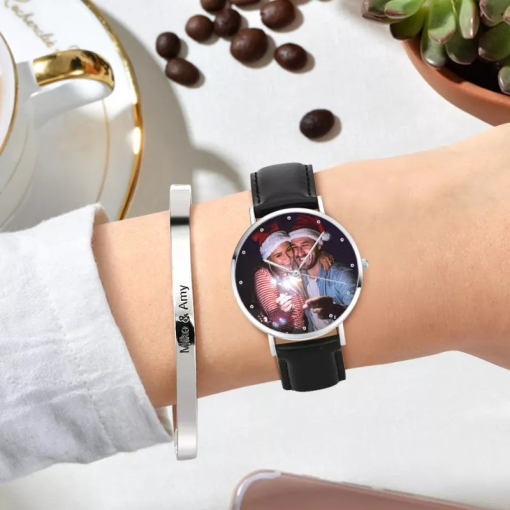 Orologio da donna con cinturino in pelle nera