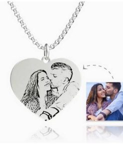 Collier avec étiquette gravée pour femmes avec gravure en acier inoxydable