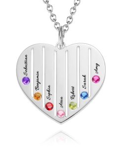 Collier gravé de coeur avec cadeau de famille personnalisé de naissance en argent